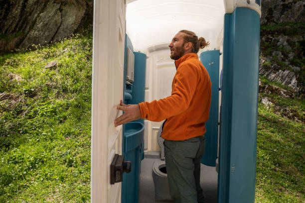 Best Construction site porta potty rental  in Charles City, IA